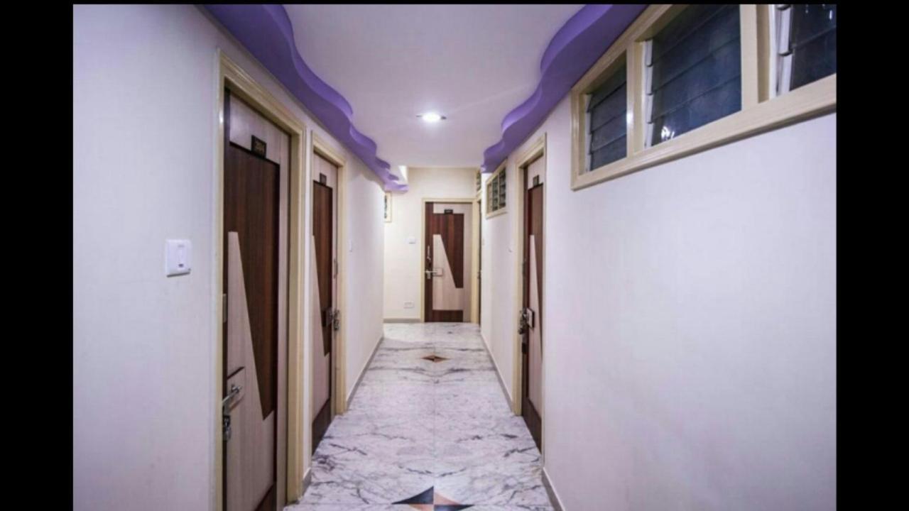 Hotel Honey Bunny Ahmedabad Eksteriør billede
